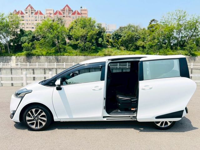 TOYOTA豐田 SIENTA  第7張相片