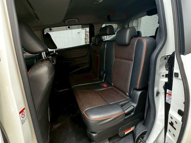 TOYOTA豐田 SIENTA  第18張相片