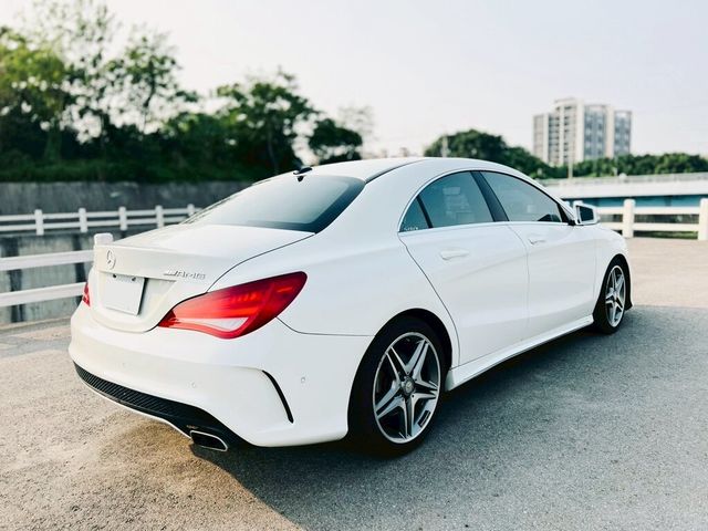M-BENZ賓士 CLA200  第4張相片