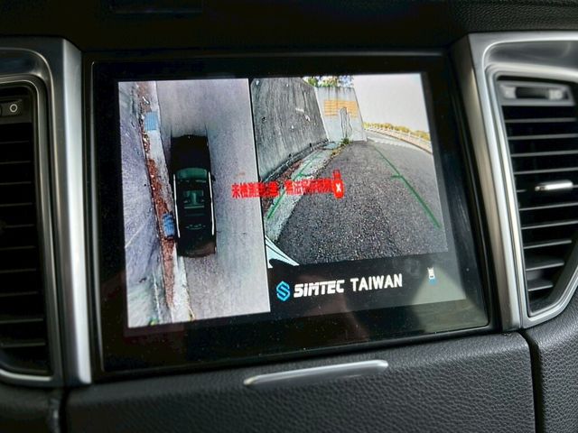 PORSCHE保時捷 MACAN  第10張相片