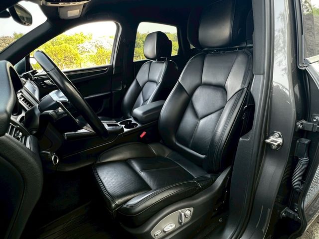 PORSCHE保時捷 MACAN  第13張相片