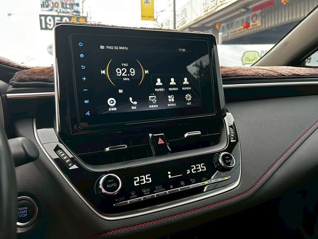 TOYOTA豐田 COROLLA SPORT  第8張相片
