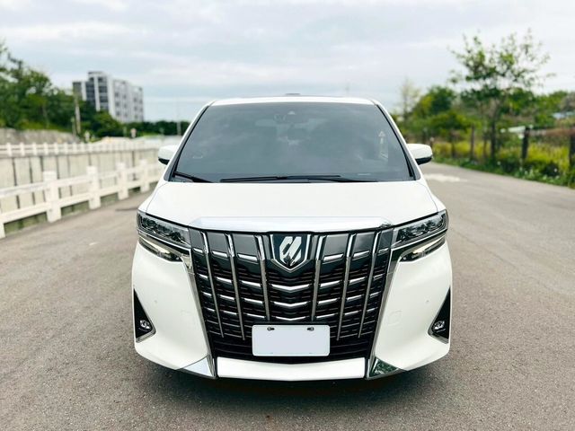 TOYOTA豐田 ALPHARD  第2張相片
