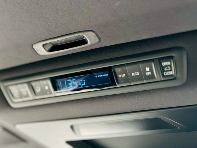 TOYOTA豐田 ALPHARD  第8張相片