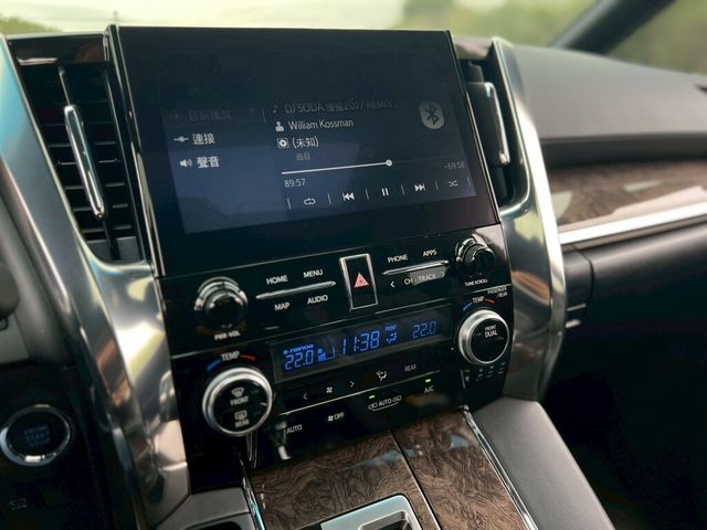 TOYOTA豐田 ALPHARD  第9張相片