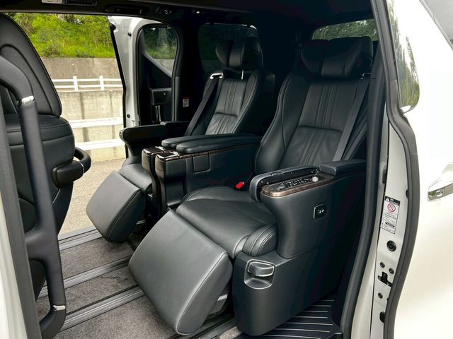 TOYOTA豐田 ALPHARD  第12張相片