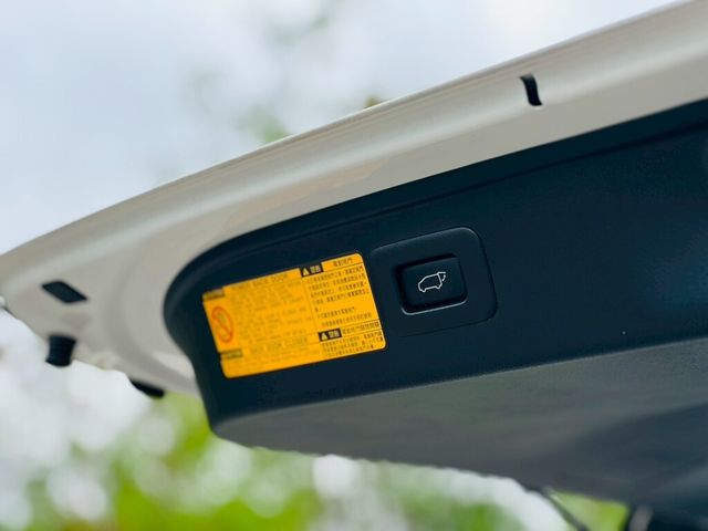 TOYOTA豐田 ALPHARD  第17張相片