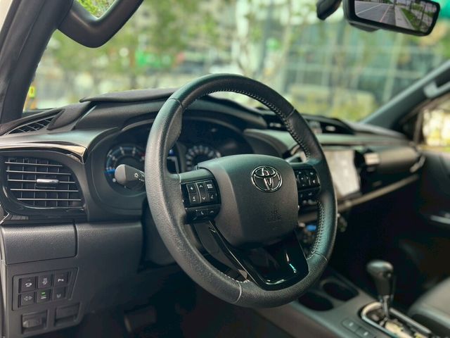 TOYOTA豐田 HILUX  第9張相片