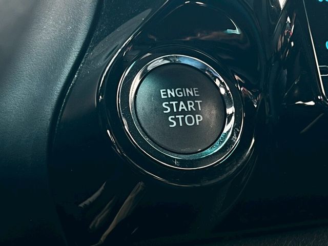 TOYOTA豐田 HILUX  第12張相片