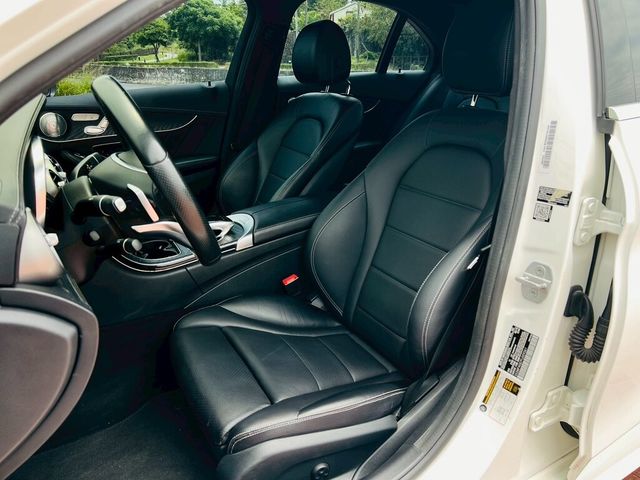 M-BENZ賓士 C300  第11張相片
