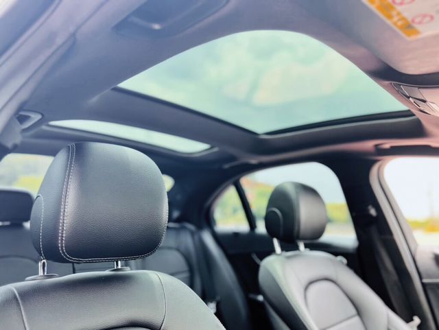 M-BENZ賓士 C300  第14張相片