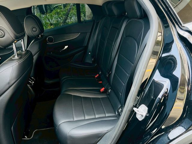 M-BENZ賓士 GLC300 AMG COUPE  第14張相片