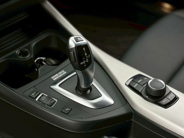 BMW寶馬 118I  第11張相片