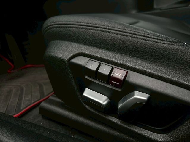 BMW寶馬 118I  第14張相片