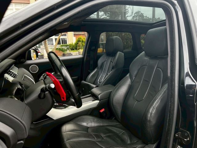 LAND ROVER路華 EVOQUE  第9張相片