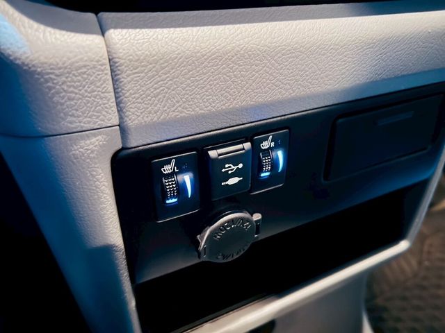 TOYOTA豐田 SIENNA  第7張相片