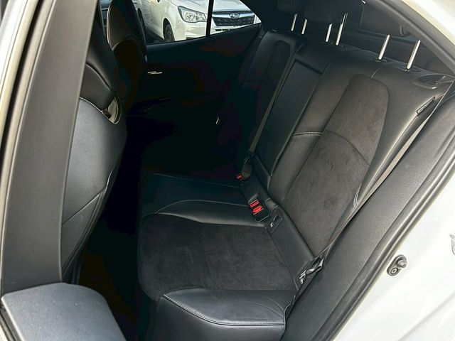 TOYOTA豐田 AURIS  第9張相片
