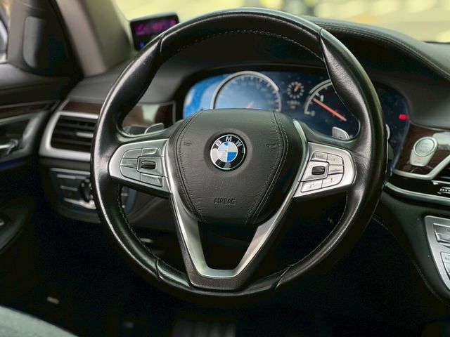 BMW寶馬 730D  第8張相片