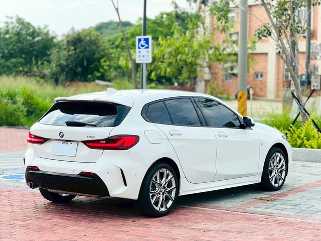 BMW寶馬 118I  第4張相片
