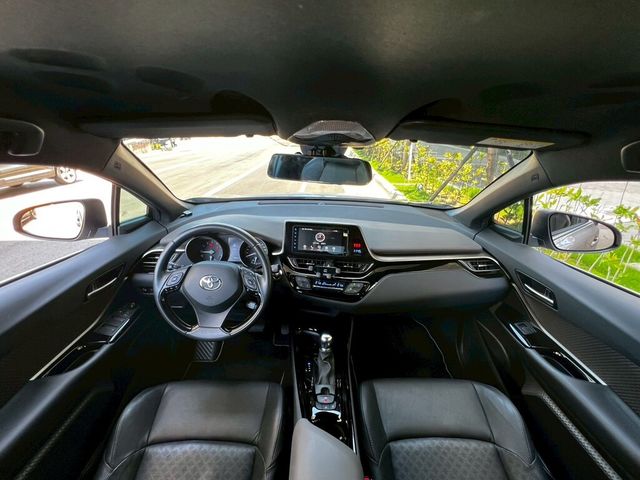 TOYOTA豐田 C-HR  第6張相片
