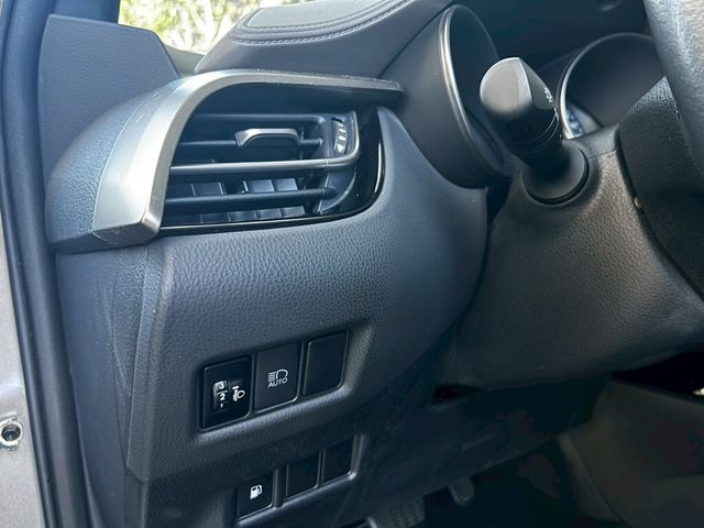 TOYOTA豐田 C-HR  第8張相片