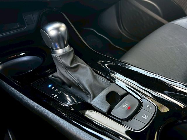 TOYOTA豐田 C-HR  第12張相片