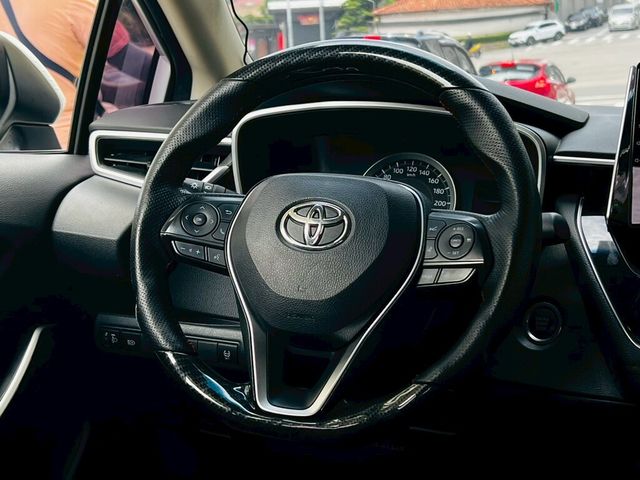 TOYOTA豐田 ALTIS  第6張相片