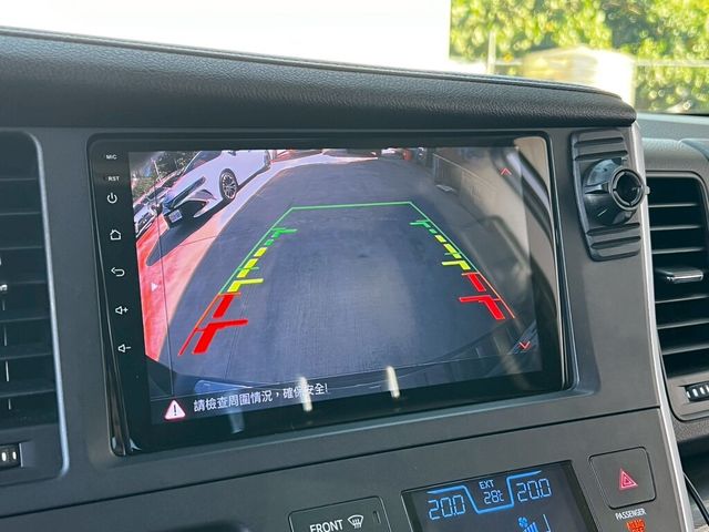 TOYOTA豐田 SIENNA  第9張相片