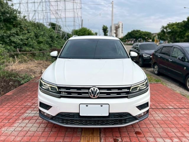 VOLKSWAGEN福斯 TIGUAN  第2張相片