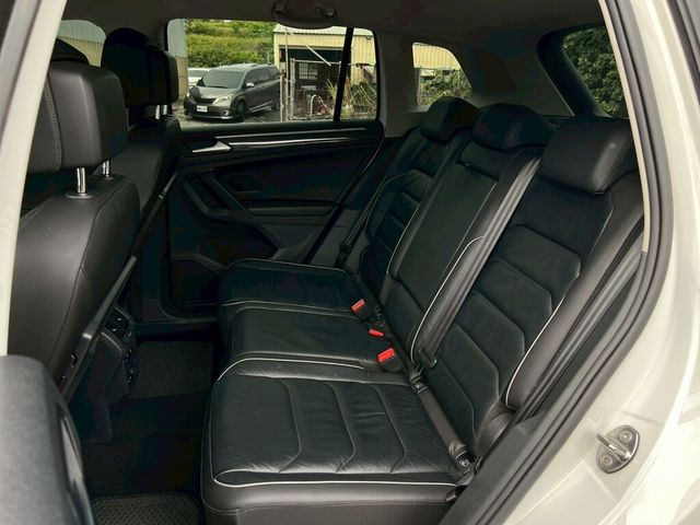 VOLKSWAGEN福斯 TIGUAN  第12張相片