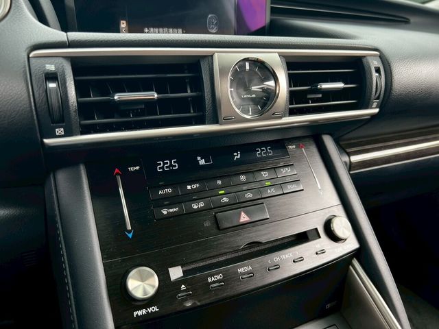 LEXUS凌志 IS200T  第11張相片
