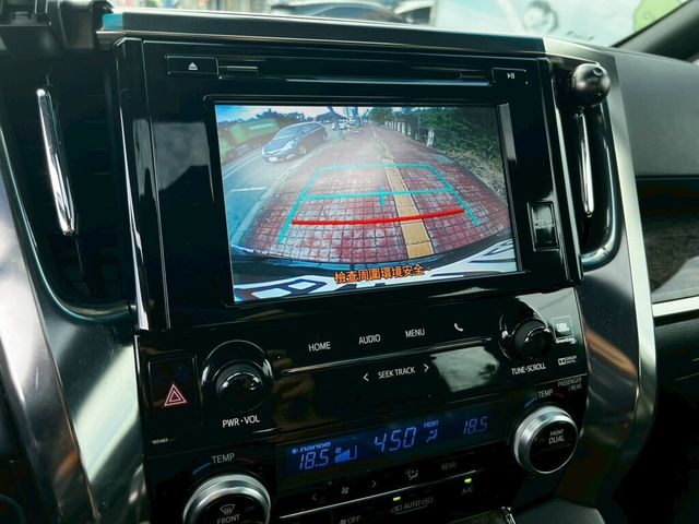 TOYOTA豐田 ALPHARD  第9張相片