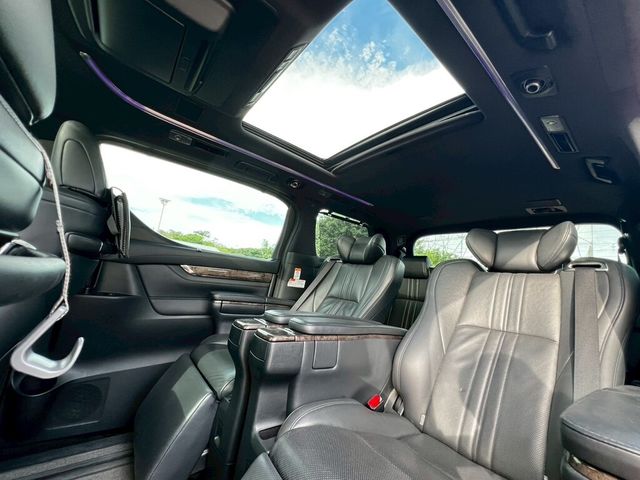 TOYOTA豐田 ALPHARD  第13張相片