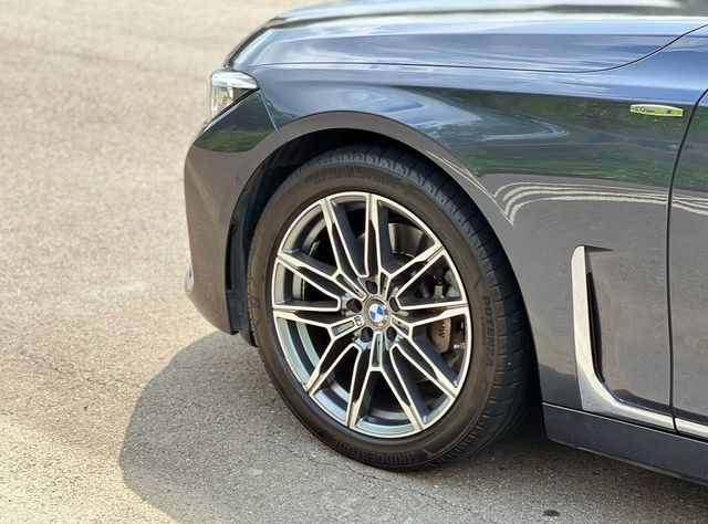 BMW寶馬 730I  第5張相片