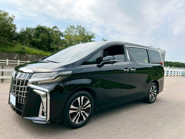 TOYOTA豐田 ALPHARD  第1張相片