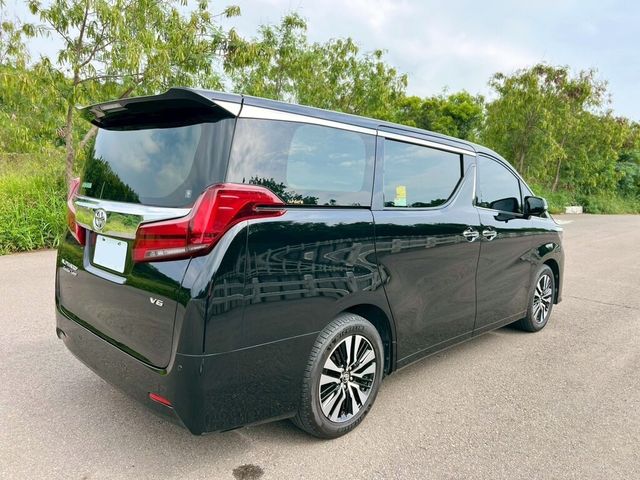 TOYOTA豐田 ALPHARD  第4張相片