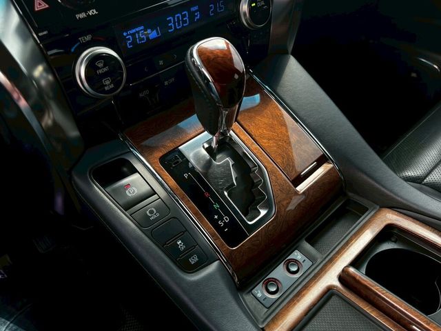 TOYOTA豐田 ALPHARD  第12張相片