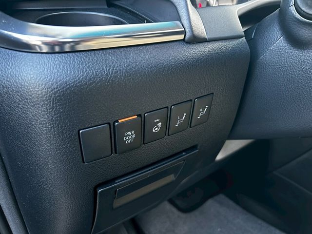 TOYOTA豐田 ALPHARD  第11張相片