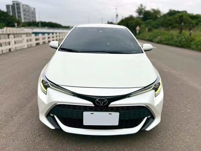 TOYOTA豐田 AURIS  第2張相片