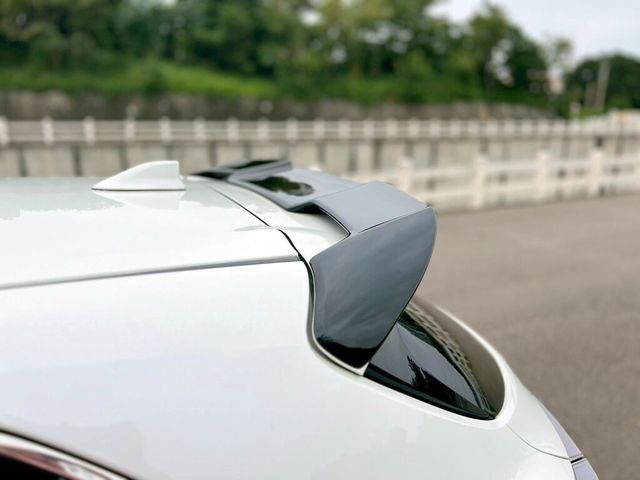 TOYOTA豐田 AURIS  第5張相片