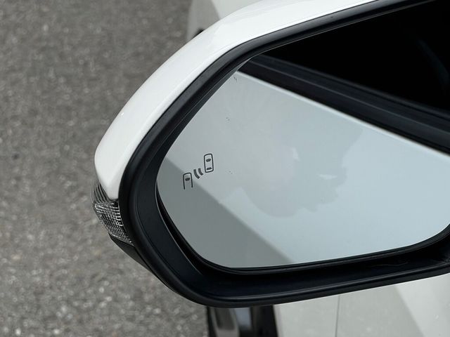 TOYOTA豐田 AURIS  第6張相片
