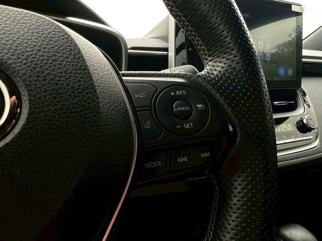 TOYOTA豐田 AURIS  第9張相片
