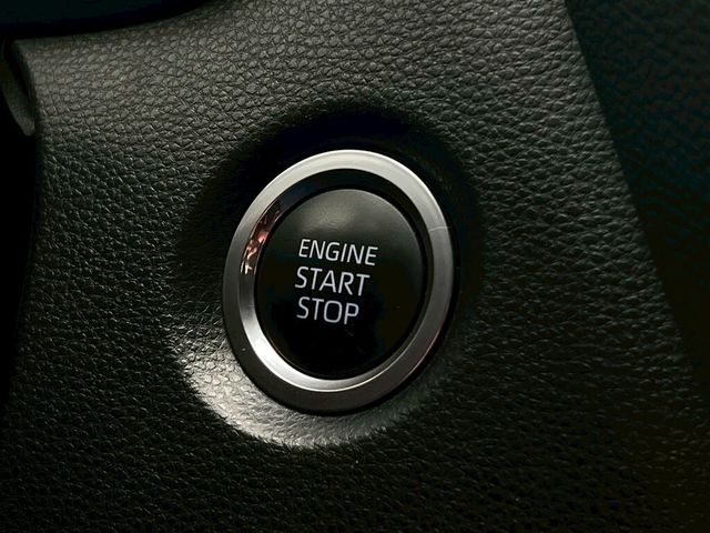 TOYOTA豐田 AURIS  第10張相片