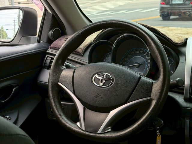 TOYOTA豐田 VIOS  第6張相片
