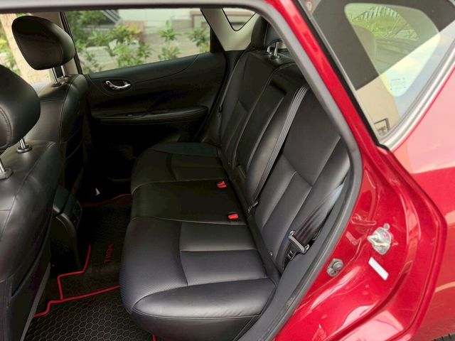 NISSAN日產 TIIDA  第13張相片