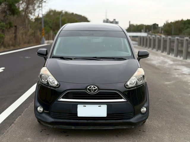TOYOTA豐田 SIENTA  第2張相片