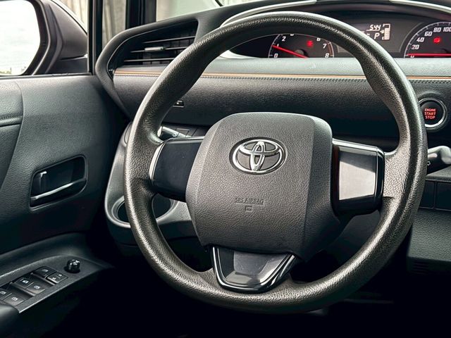 TOYOTA豐田 SIENTA  第6張相片