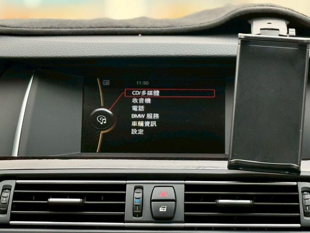 BMW寶馬 520I  第8張相片