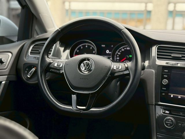 VOLKSWAGEN福斯 GOLF  第6張相片