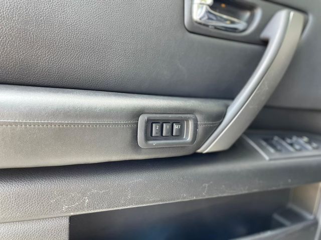 INFINITI無限 FX35  第11張相片